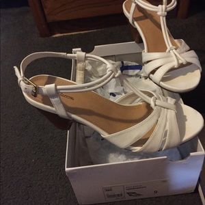 White Dress Shoes size 9